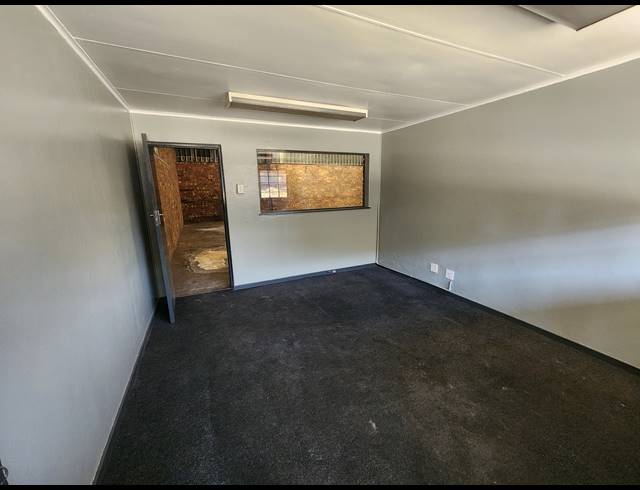 145M² WAREHOUSE TO LET IN WADEVILLE